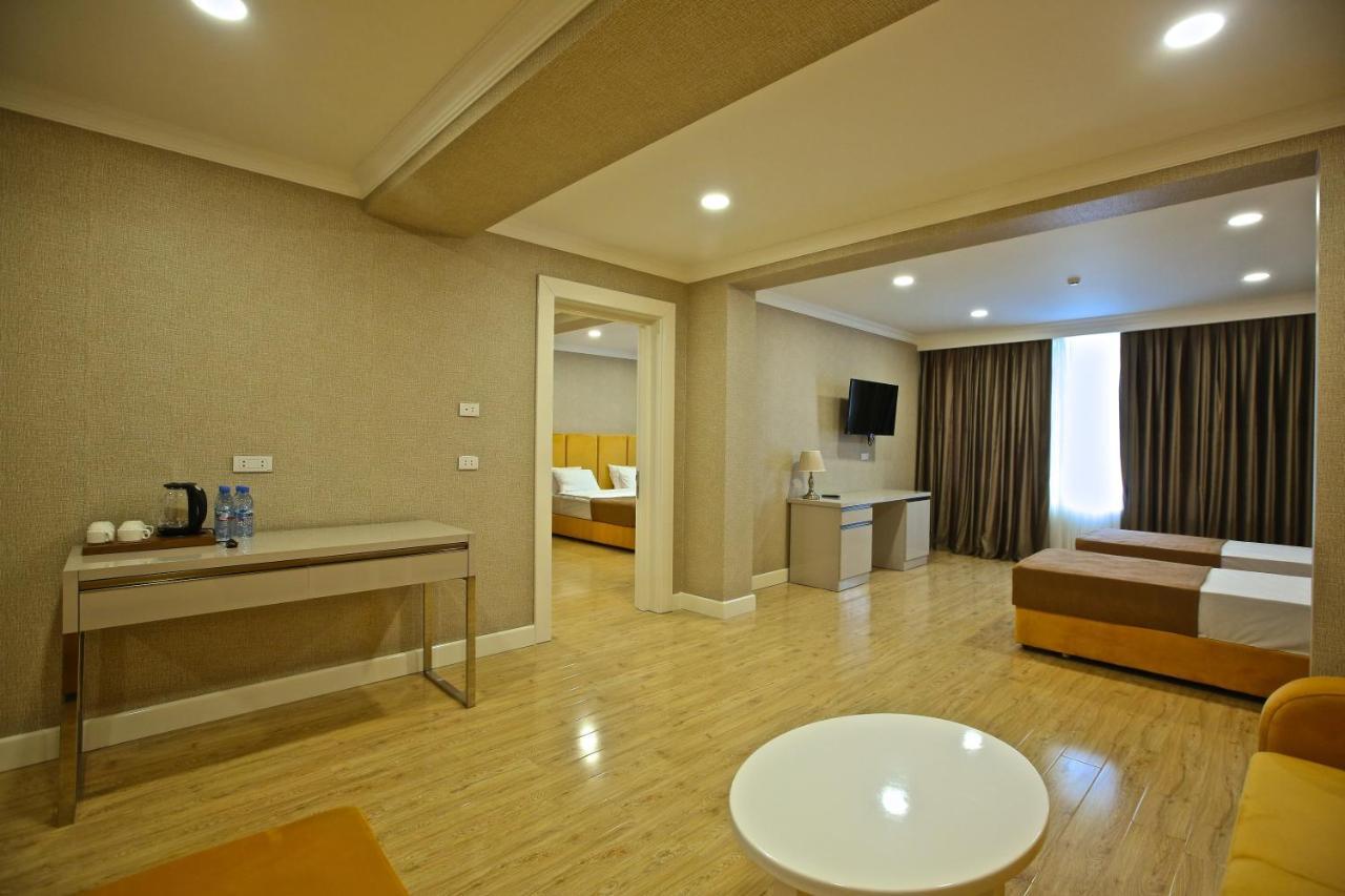 Rusel Park Hotel バクー エクステリア 写真